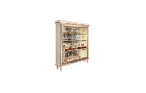 3/doors cabinet