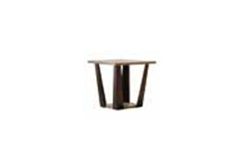 LAMP/END TABLE