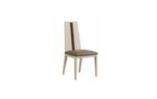2 CHAIRS