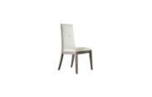 2 CHAIRS